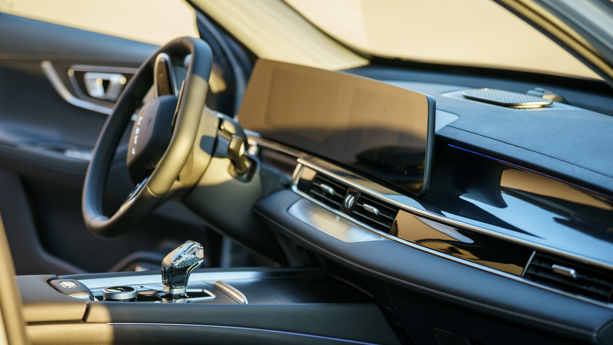Fotografie auto pentru Chery · Campanie auto realizată de VibeArt24