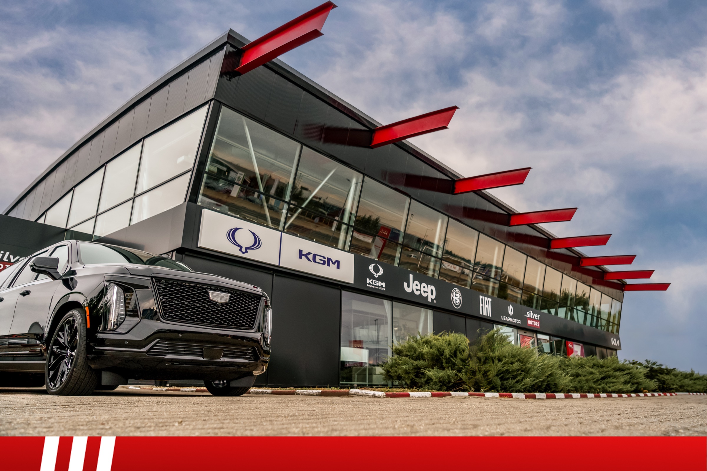 Fotografie auto pentru Silver Motors · Campanie auto realizată de VibeArt24