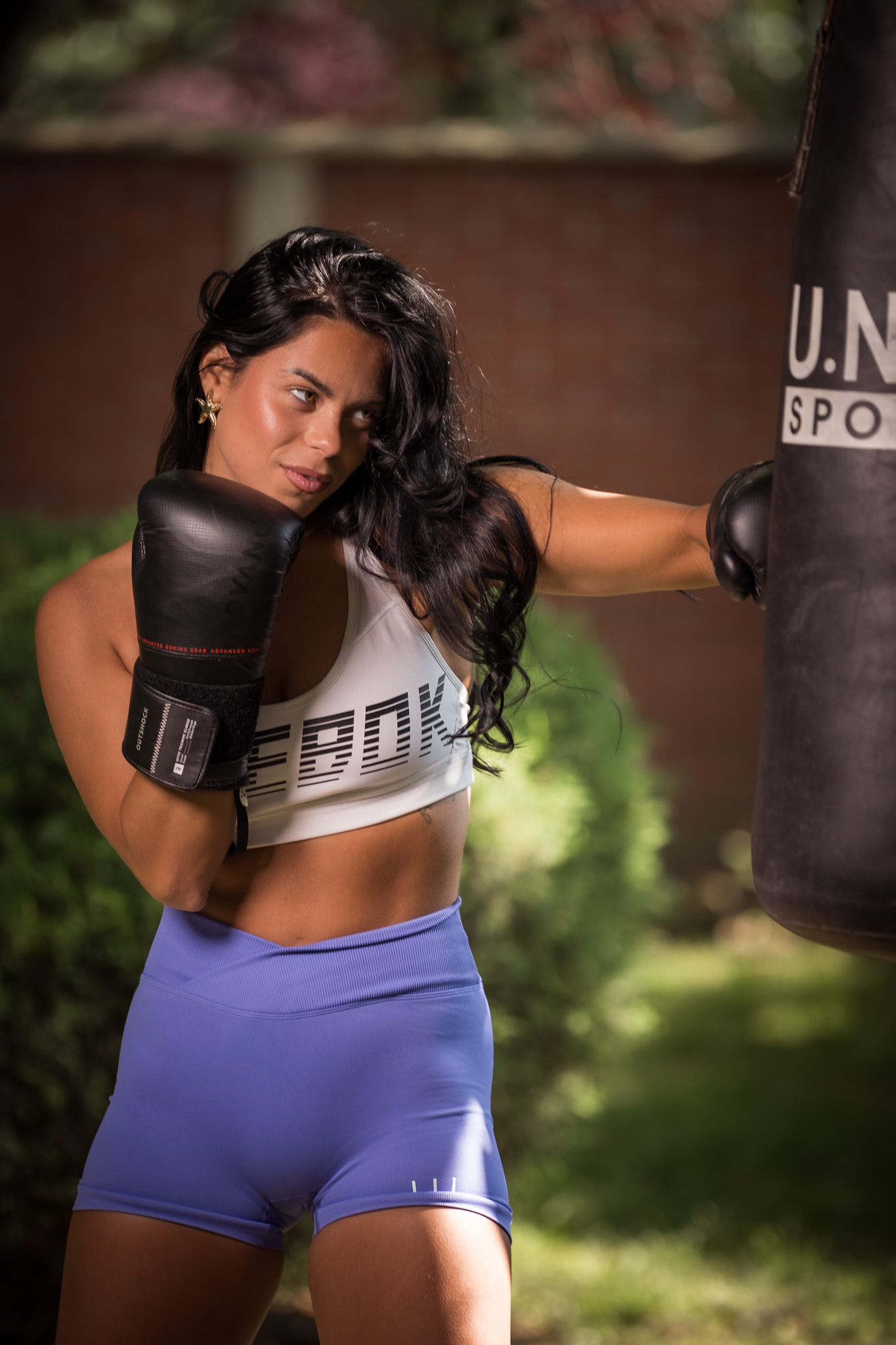 Lea – ședință foto sportivă cu mănuși de box realizată de VibeArt24